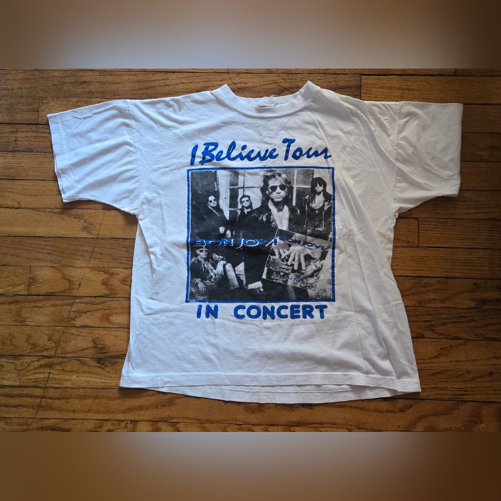Vtg 1993 Bon Jovi Keep the Faith Canadian Tour M Short Sleeve T shirt